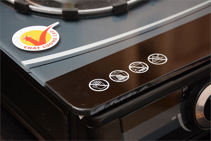 Bếp ga đôi Sakura SA-790GIN Màu Đen - Xám