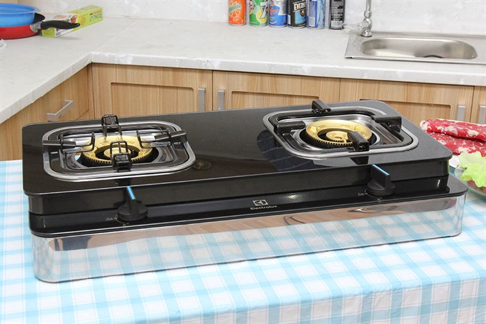 Bếp ga đôi Electrolux ETG729GKTR Màu Đen