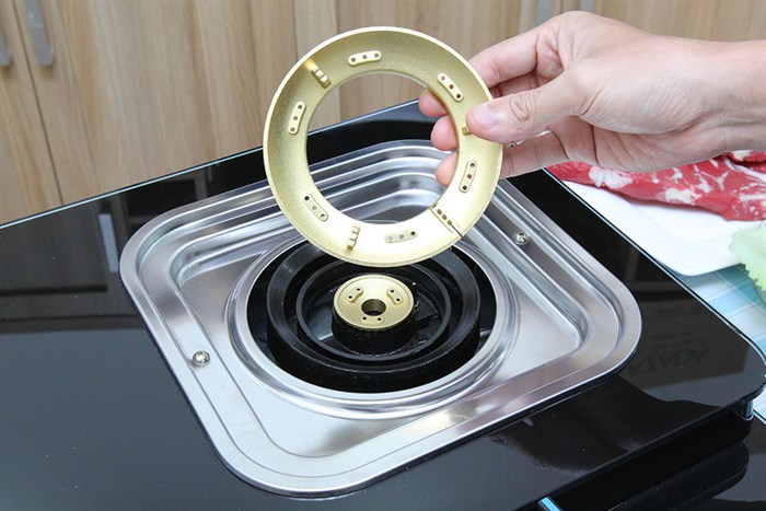 Bếp ga đôi Electrolux ETG729GKTR Màu Đen
