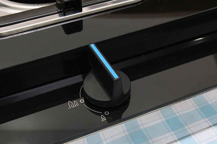 Bếp ga đôi Electrolux ETG729GKTR Màu Đen