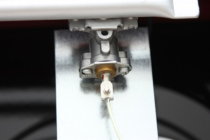 Bếp gas Paloma PA-V71ER Màu Đen - Đỏ