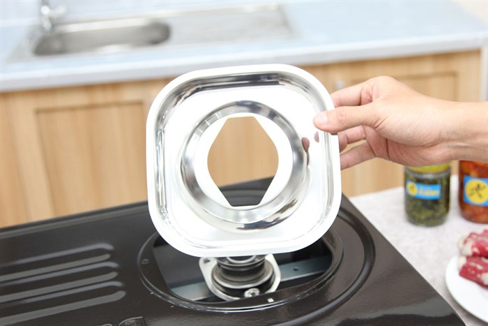 Bếp gas Paloma PA-V71ER Màu Đen - Đỏ