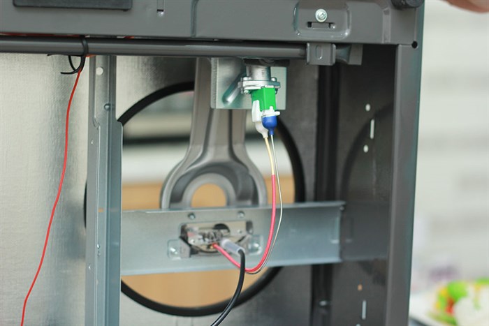 Bếp gas đôi Rinnai RV-4600 (GL) Màu Đen