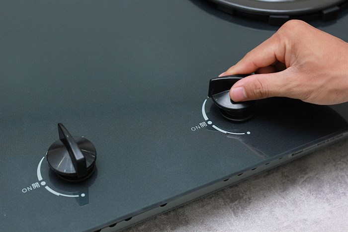 Bếp gas âm Rinnai RVB-2G-SCH(BK) Màu Đen