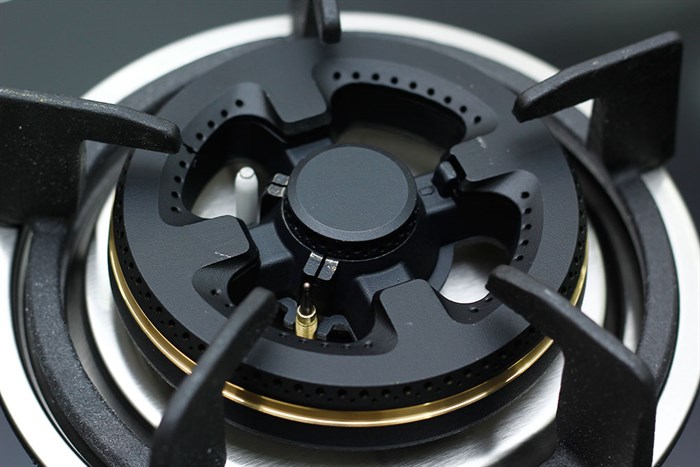 Bếp ga âm Sunhouse SHB8836 Màu Đen