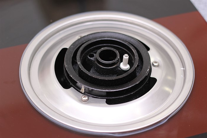 Bếp gas âm Kiwa KW-777GE Màu Đen - Đỏ