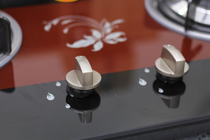 Bếp gas âm Kiwa KW-777GE Màu Đen - Đỏ