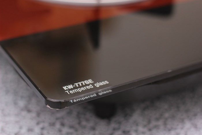 Bếp gas âm Kiwa KW-777GE Màu Đen - Đỏ