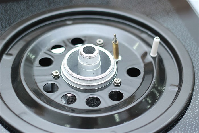 Bếp gas âm Rinnai RVB-2BG(D)N Màu Đen