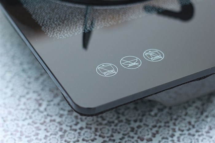 Bếp gas âm Rinnai RVB-2BG(D)N Màu Đen