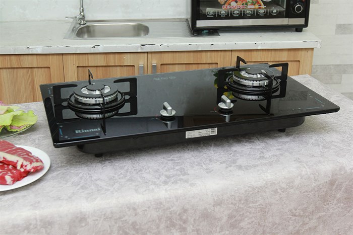 Bếp gas âm Rinnai RVB-212BG (SL) Màu Đen
