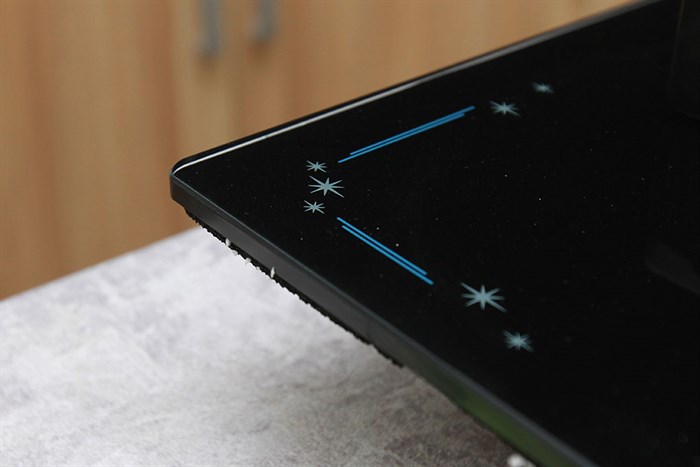 Bếp gas âm Rinnai RVB-212BG (SL) Màu Đen