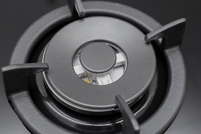 Bếp ga âm Electrolux EGT8028CK Màu Đen