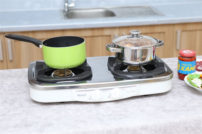 Bếp gas Rinnai RTS-2KD-Japan Màu Trắng