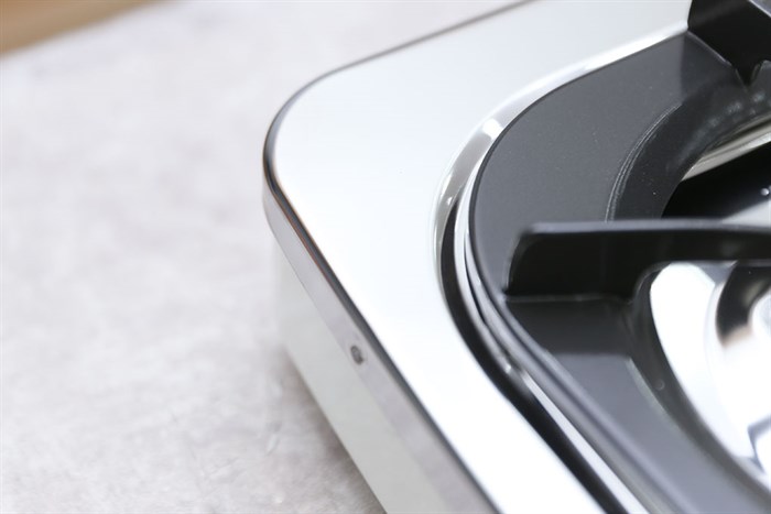 Bếp gas Rinnai RTS-2KD-Japan Màu Trắng