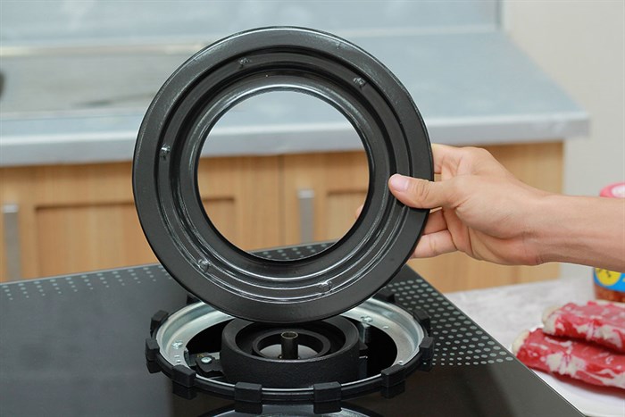 Bếp gas Rinnai RV-715 Slim(GL-D) Màu Đen