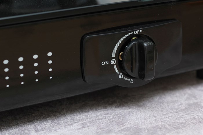 Bếp gas Rinnai RV-715 Slim(GL-D) Màu Đen