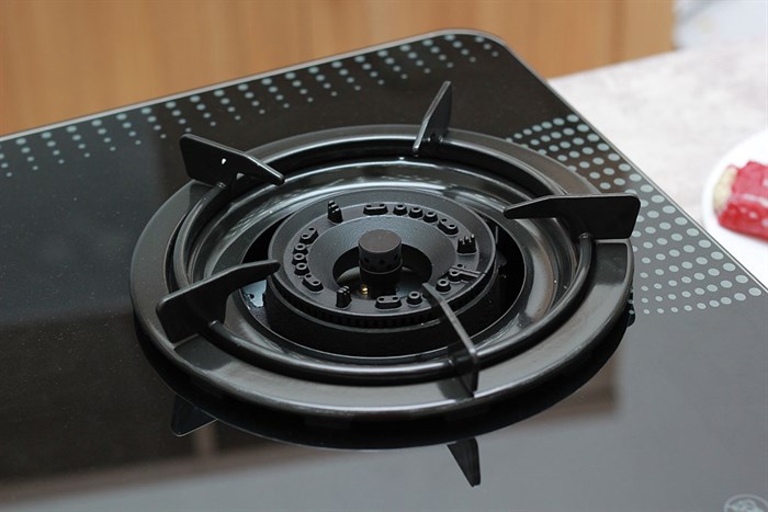 Bếp gas Rinnai RV-715 Slim(GL-D) Màu Đen