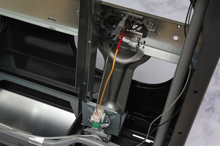 Bếp gas Rinnai RJ-8600(BK) Màu Đen