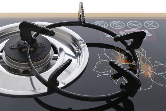 Bếp gas Sunhouse SHB3226 Màu Đen - Vàng đồng