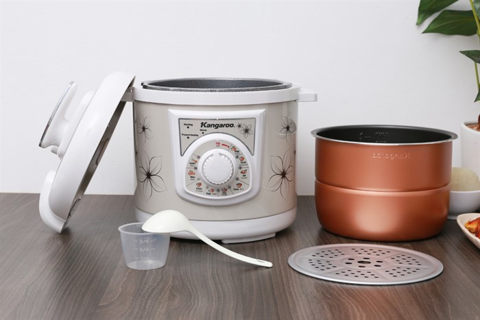 Nồi áp suất điện Kangaroo KG286 6 lít Màu Trắng - Kem