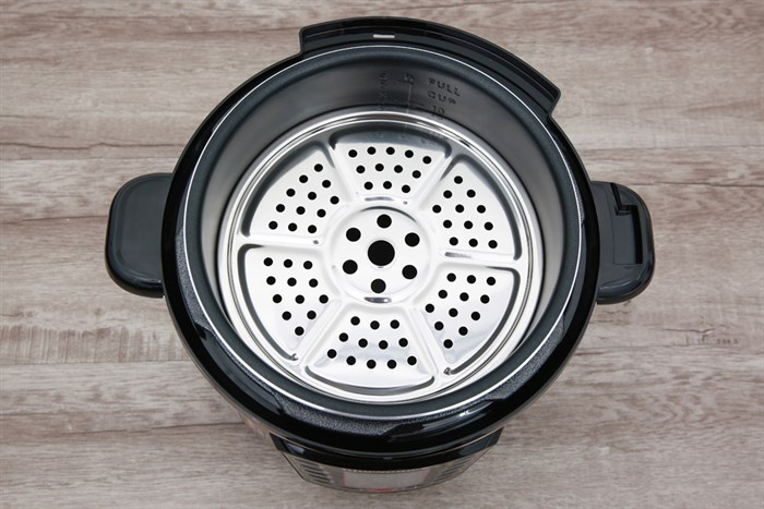 Nồi áp suất điện BlueStone PCB-5753 5 lít Màu Vàng đồng