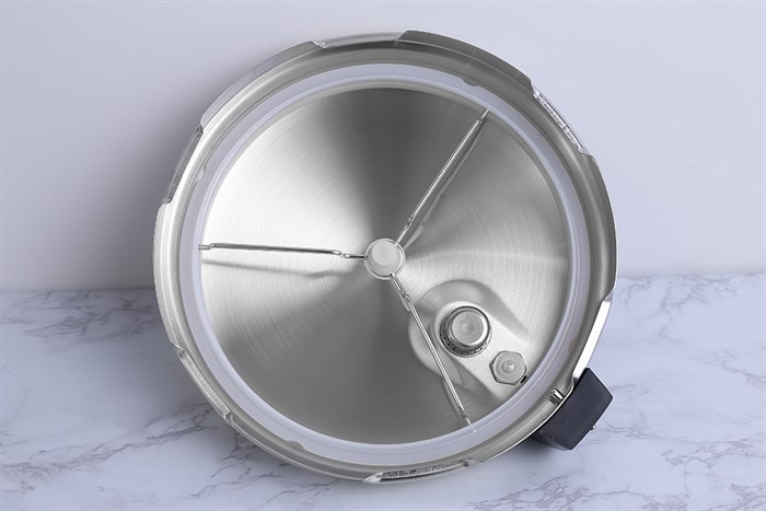 Nồi áp suất điện Ferroli FPC900-D 5 lít Màu Bạc Inox