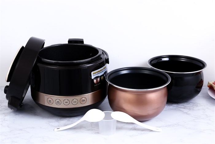 Nồi áp suất điện Sunhouse Mama SHD1586B 5 lít Màu Đen
