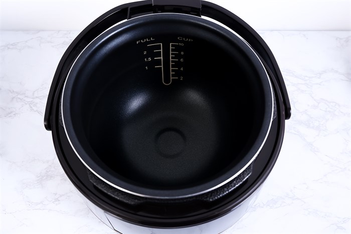 Nồi áp suất điện Sunhouse Mama SHD1586B 5 lít Màu Đen