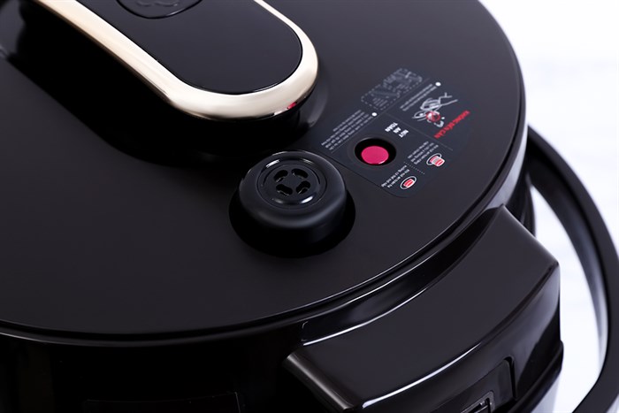 Nồi áp suất điện Sunhouse Mama SHD1586B 5 lít Màu Đen