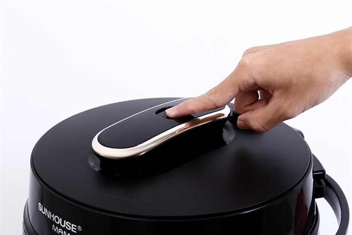 Nồi áp suất điện Sunhouse Mama SHD1586B 5 lít Màu Đen