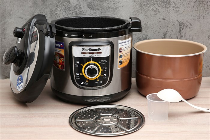 Nồi áp suất điện BlueStone PCB-5639 6 lít Màu Bạc