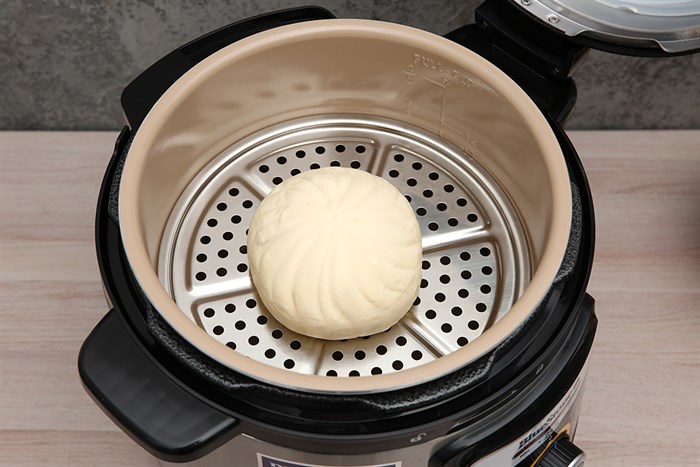 Nồi áp suất điện BlueStone PCB-5639 6 lít Màu Bạc