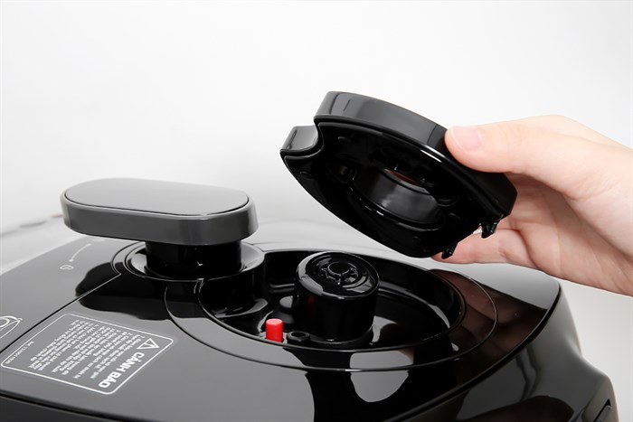 Nồi áp suất điện Tefal Smart Pro Multicooker CY625868 5 lít Màu Đen