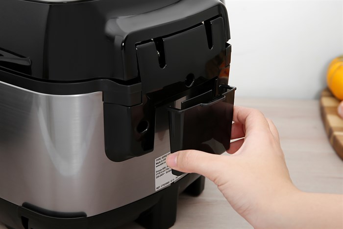 Nồi áp suất điện Tefal Smart Pro Multicooker CY625868 5 lít Màu Đen