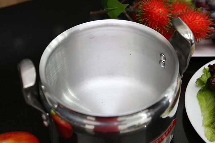 Nồi áp suất cơ Sunhouse PA300 3.0 lít Màu Bạc