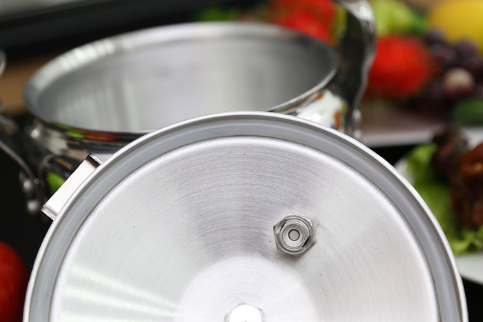 Nồi áp suất cơ Sunhouse PA300 3.0 lít Màu Bạc