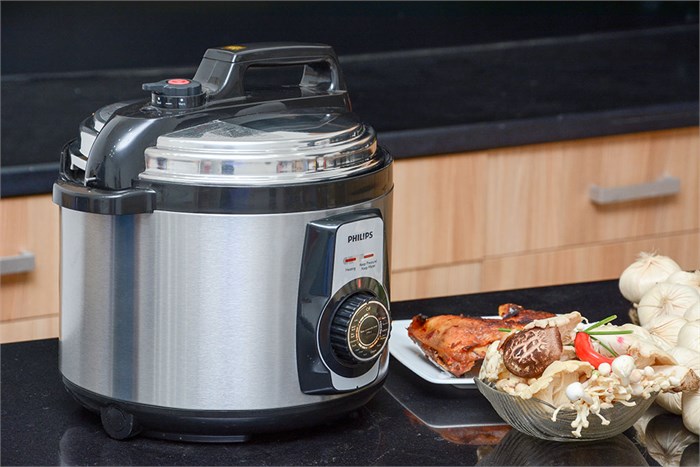 Nồi áp suất điện tử Philips HD2103 5.0 lít Màu Bạc