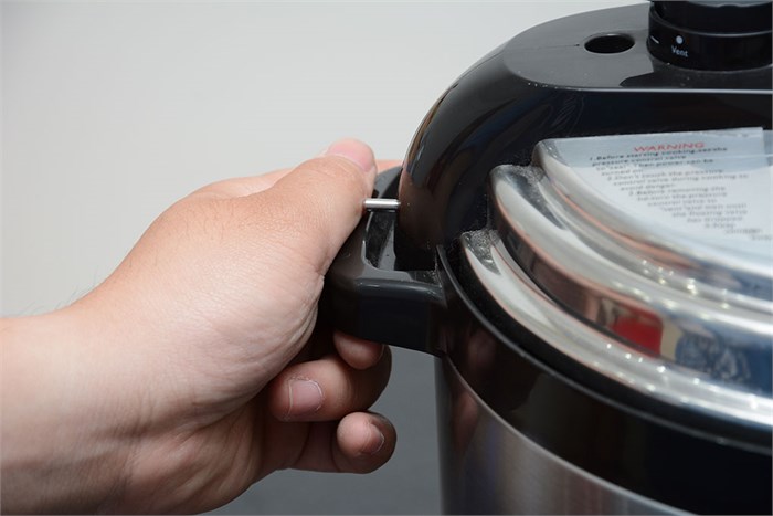 Nồi áp suất điện tử Philips HD2103 5.0 lít Màu Bạc