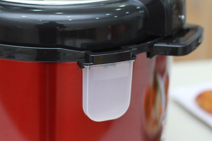 Nồi áp suất điện Sunhouse SHD-1552 5 lít Màu Đỏ