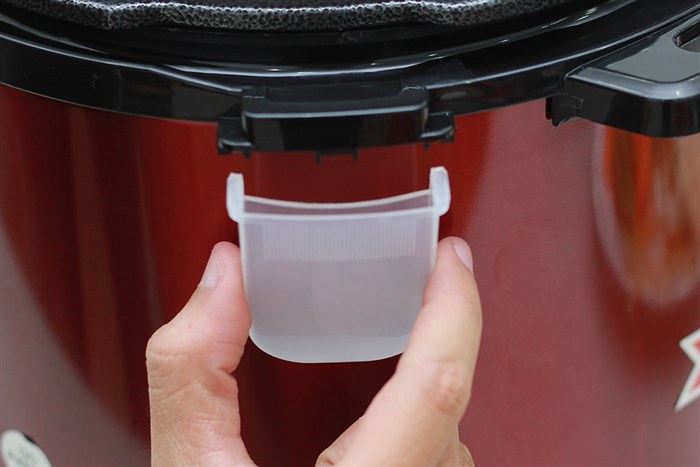 Nồi áp suất điện Sunhouse SHD-1552 5 lít Màu Đỏ