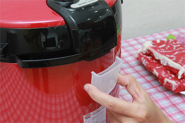 Nồi áp suất điện Sunhouse SHD 1767 6 lít Màu Đỏ