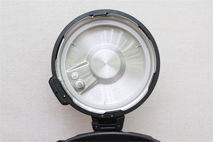 Nồi áp suất điện Sunhouse SHD 1767 6 lít Màu Đỏ