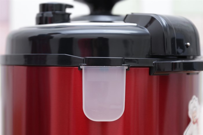 Nồi áp suất điện Sunhouse SHD-1562 6.0 lít Màu Đỏ