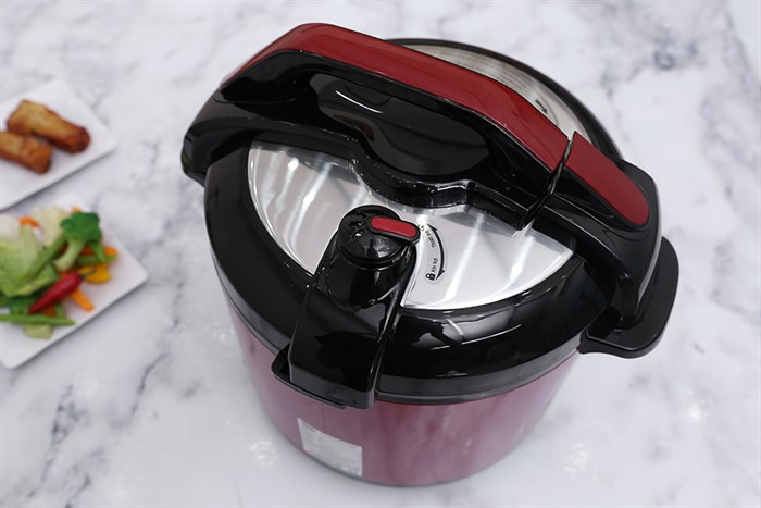 Nồi áp suất điện Sunhouse SHD1755 5 lít Màu Đỏ
