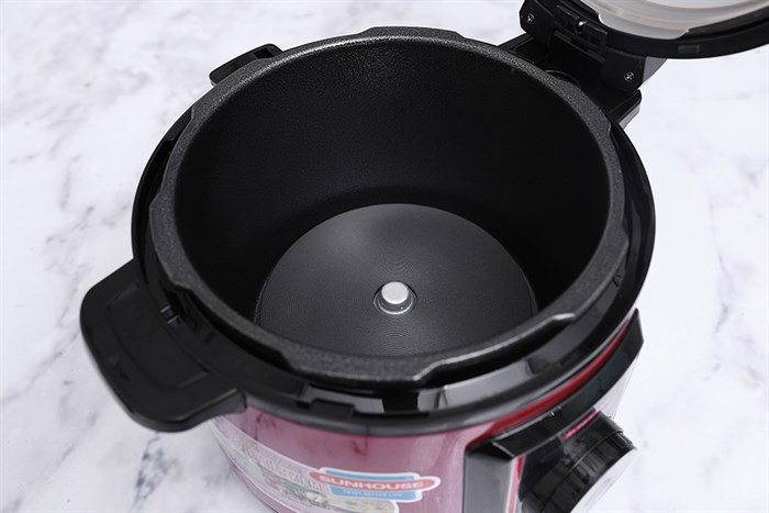 Nồi áp suất điện Sunhouse SHD1755 5 lít Màu Đỏ