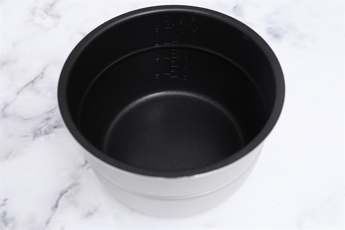 Nồi áp suất điện Sunhouse SHD1755 5 lít Màu Đỏ