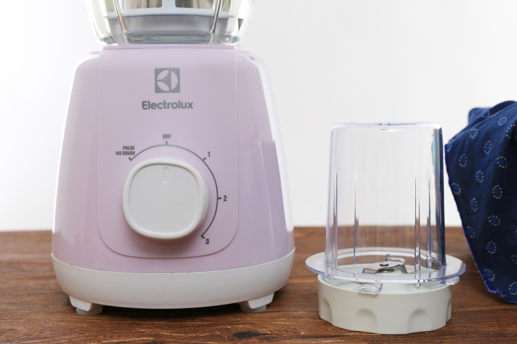 Máy xay sinh tố đa năng Electrolux EBR3646 - 5