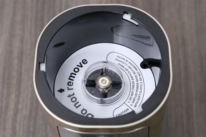 Máy xay sinh tố đa năng Kangaroo KG4B5 Màu Đen - Vàng đồng