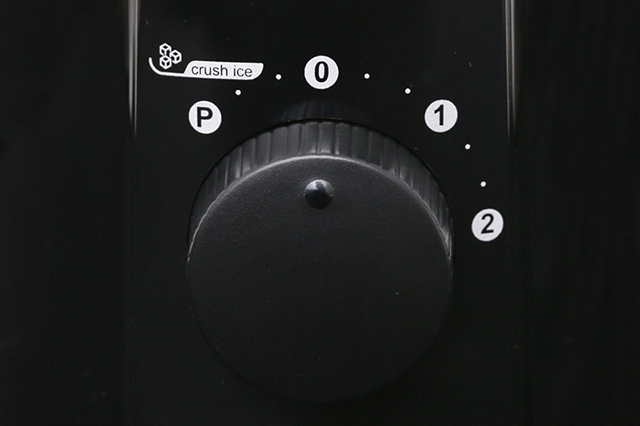 Núm vặn dễ điều khiển